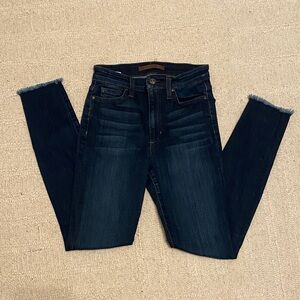 {JOE’S} Dark Wash Skinny Jeans